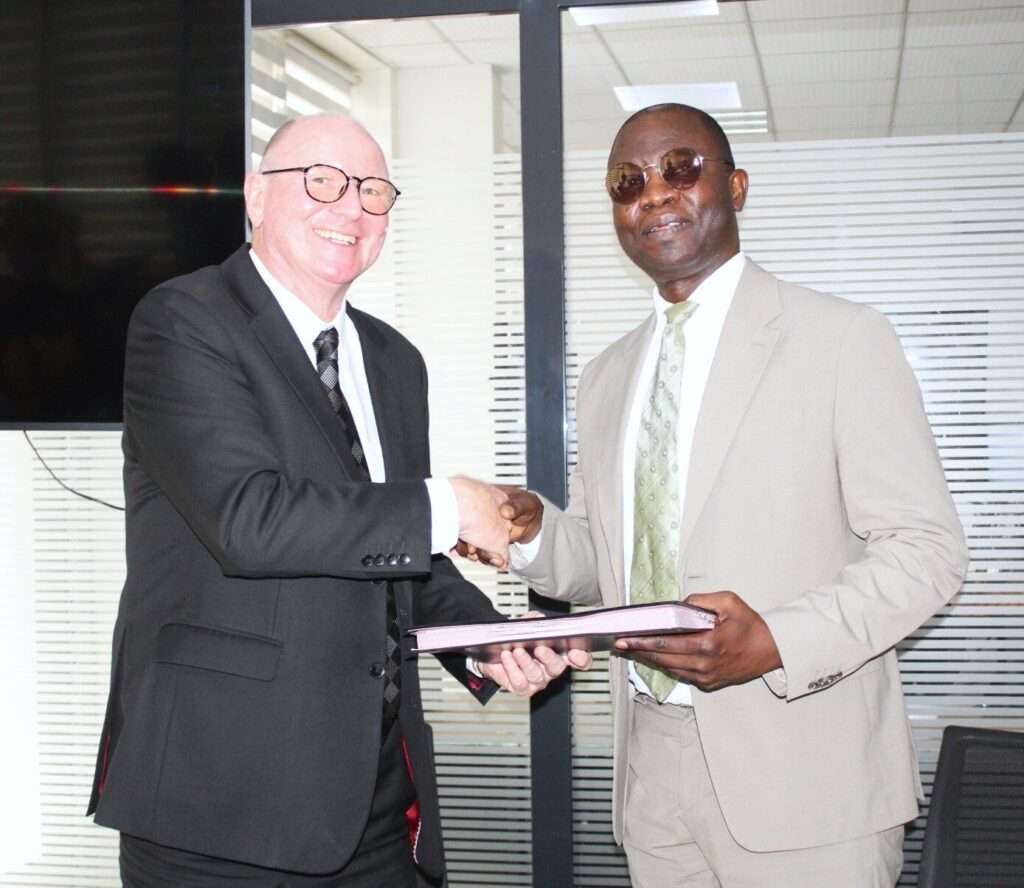 F𝐨𝐫𝐦𝐚𝐭𝐢𝐨𝐧 𝐝𝐞 𝟏𝟒 𝐭𝐞𝐜𝐡𝐧𝐢𝐜𝐢𝐞𝐧𝐬 𝐬𝐞́𝐧𝐞́𝐠𝐚𝐥𝐚𝐢𝐬